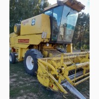 Комбайн New Holland 8050