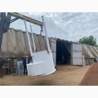 Силос, бункер со шнеком для сыпучих материалов и зерновых