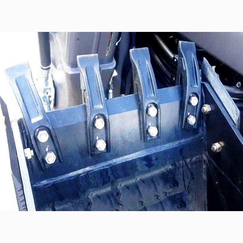 Фото 18. Зуб і коронка ковша екскаватора, бульдозера з литого металу. Виливки і запчастини плугів