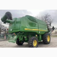 Комбайн зернозбиральний John Deere S690