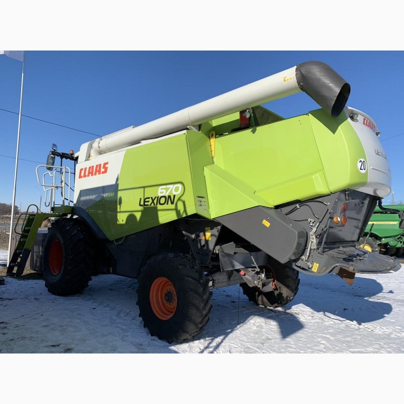 Фото 2. Комбайн Claas Lexion 670