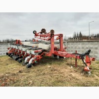 Сеялка пропашная 16-ти рядная WHITE 8180 Massey Ferguson 555