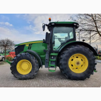 Трактор John Deere 7250R