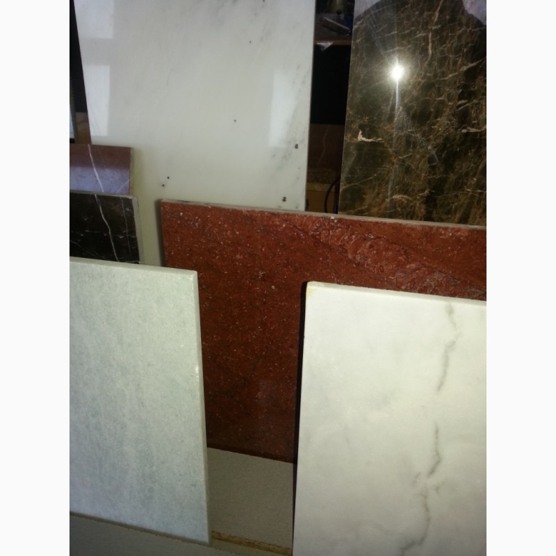 Фото 2. Широкий выбор материалов и низкая стоимость: мрамор, белый, коричневый, бежевый, красный
