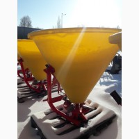 РУМ полевой на 500 кг (бак-пластик) фирмы Jar-Met Польша