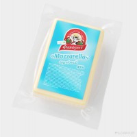 Сыр мягкий Mozarella 45% ТМ Фаворит