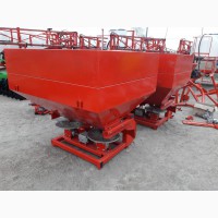 Разбрасыватель на трактор 1000 кг фирмы Jar-Met Польша