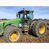 Трактор John Deere 8270R