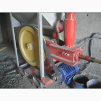 Пресс брикетировщик ударно-механический 4-5 тонн/сутки