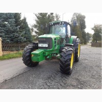 Трактор John Deere 6830