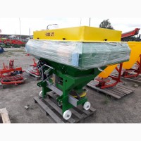 Тракторный навесной разбрасыватель на 1200 кг фирмы Landforce (Турция)