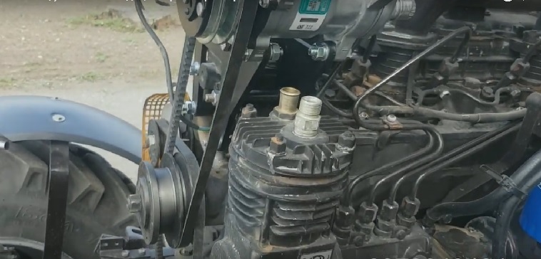 Фото 3. Кронштейн крепления компрессора Мтз двигатель Д243 и Д245 Толщина 12 мм. (Без шкива)